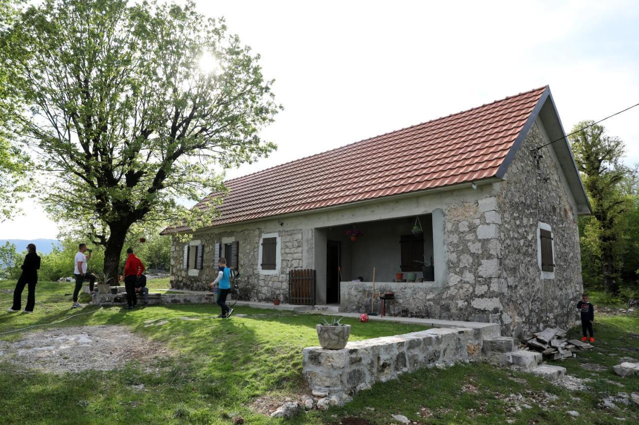Lake House 'Vilin Konak' Nikšić Exterior foto